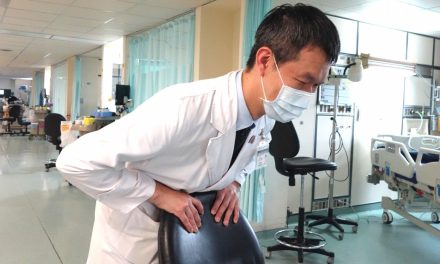 氣道異物的自我搶救