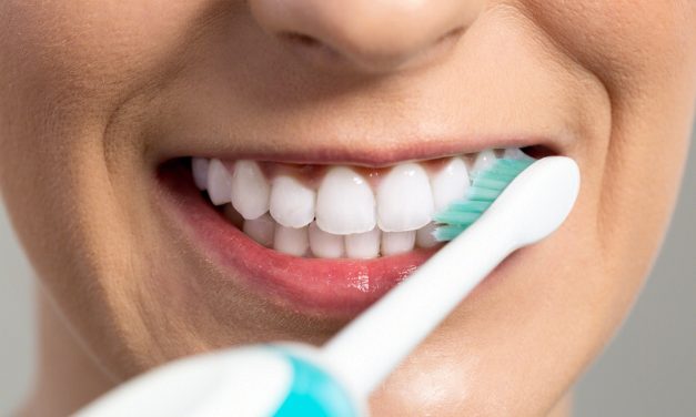預防牙周炎需要知道的幾件事